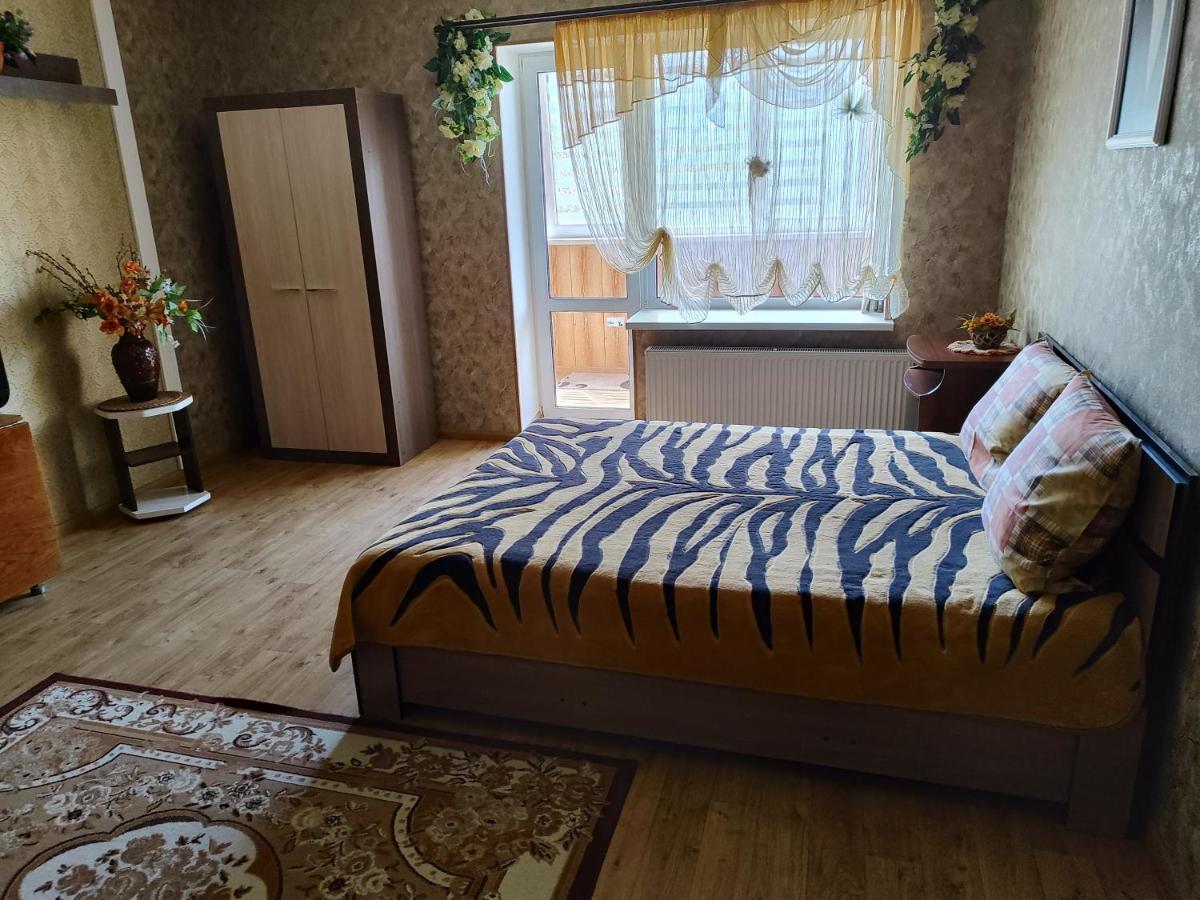 Апартаменти В Новому Будинку В Самому Центрi Khmelʼnytsʼkyy Kültér fotó